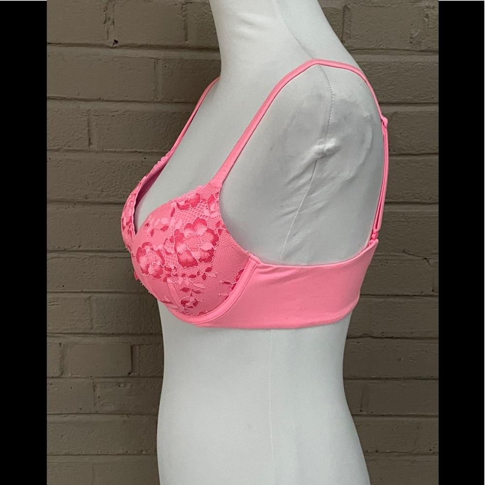 Victoria’s Secret pink lace Demi bra 32C - Picture 3 of 8